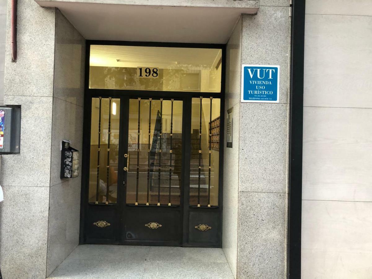 Piso Avenida De Madrid Apartment Zaragoza Luaran gambar